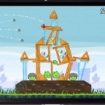 Angry Birds bombardování